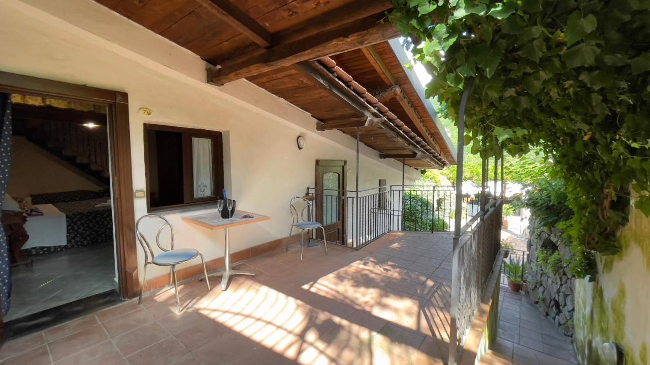Agriturismo La Casa Del Ghiro ピモンテ エクステリア 写真