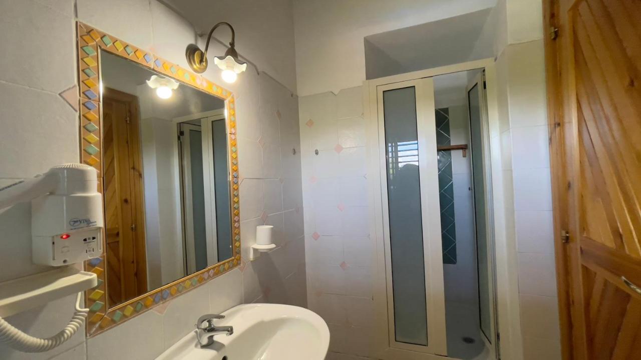 Agriturismo La Casa Del Ghiro ピモンテ エクステリア 写真