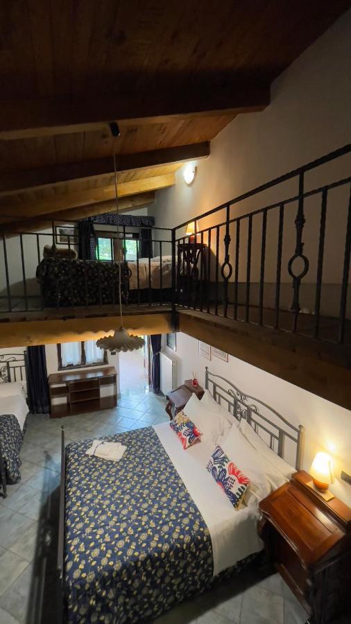 Agriturismo La Casa Del Ghiro ピモンテ エクステリア 写真