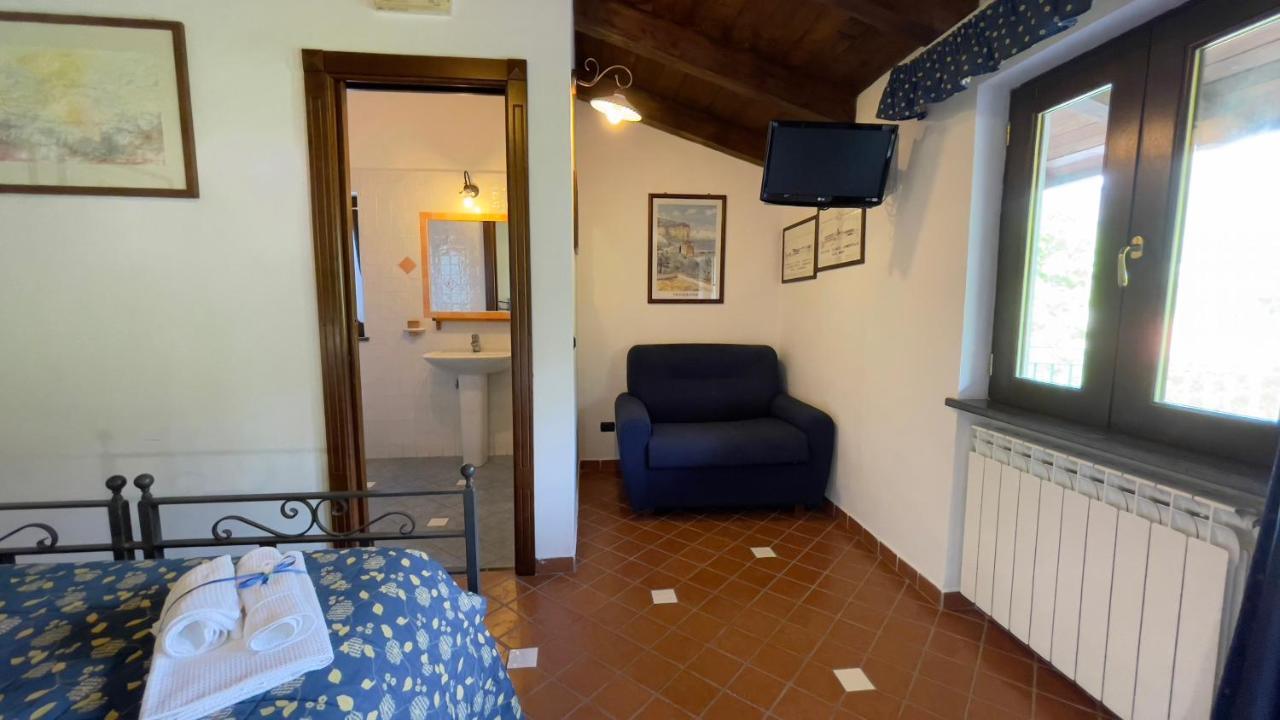 Agriturismo La Casa Del Ghiro ピモンテ エクステリア 写真